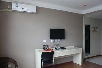 Feiyingte Hotel Gucheng  Екстер'єр фото